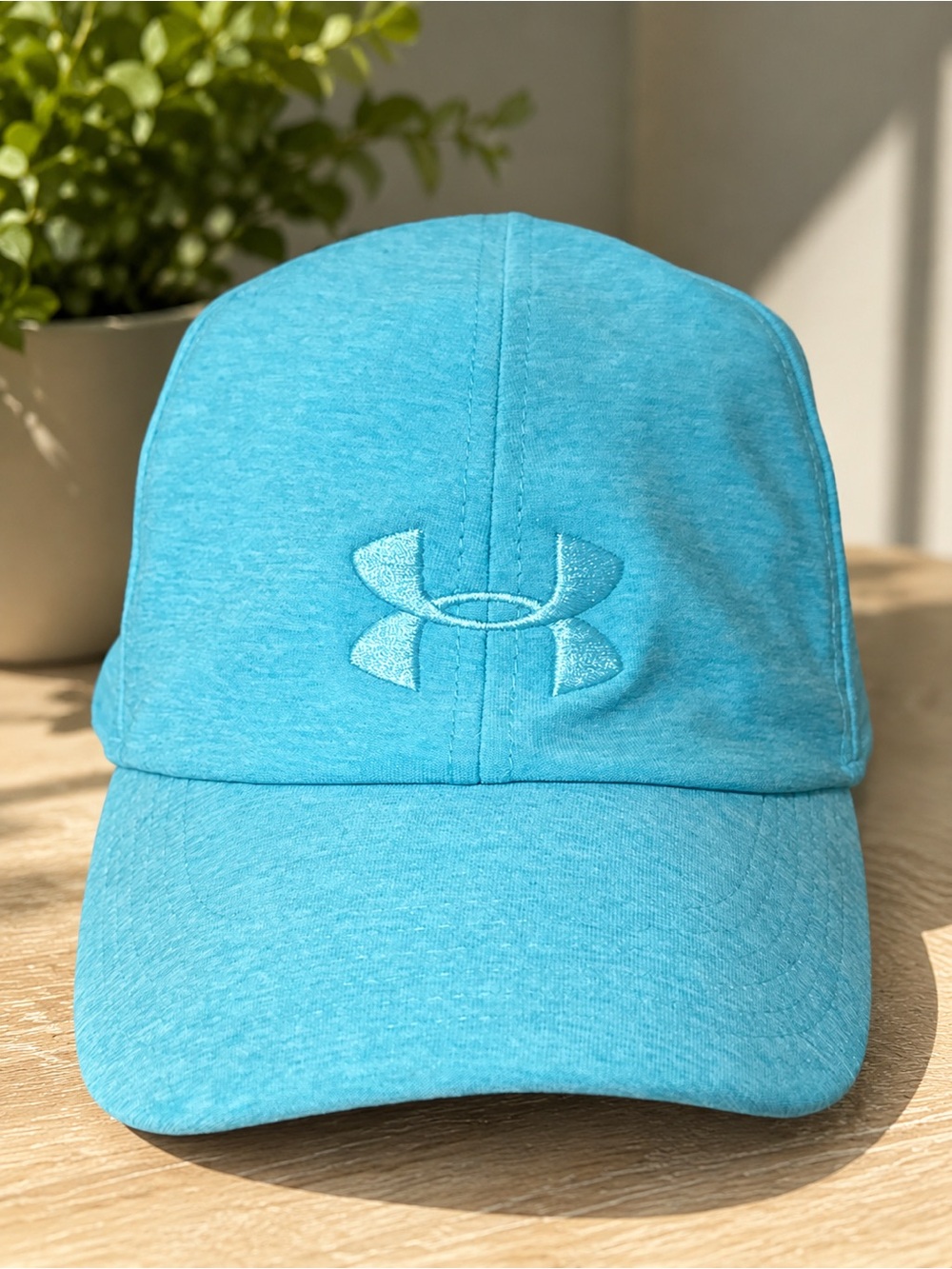 Under Armour Aqua Blue Performance Hat Adjustable NWOT